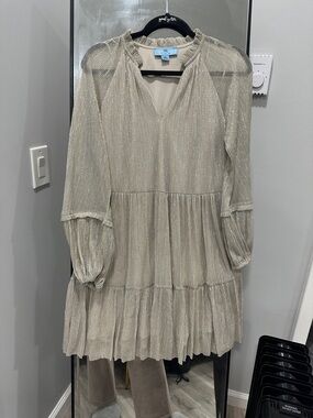 CeCe Shimmery Tiered Ruffle Neck Dress in Champagne-White